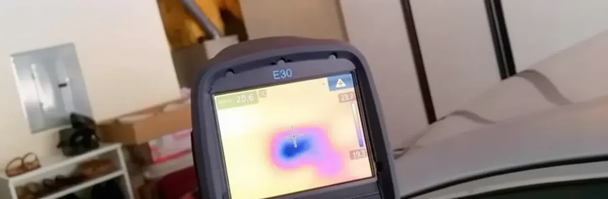 mold inspection using thermal imaging technology to detect moisture and hidden mold in a home in Miami, FL